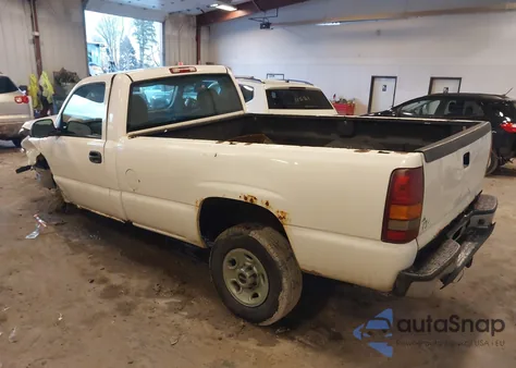 2002 GMC Sierra 2500Hd Standard from USA, damaged, VIN 1GTHC24U72Z180644